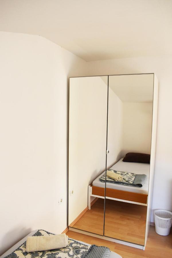 Rooms Busija อิซอลา ภายนอก รูปภาพ